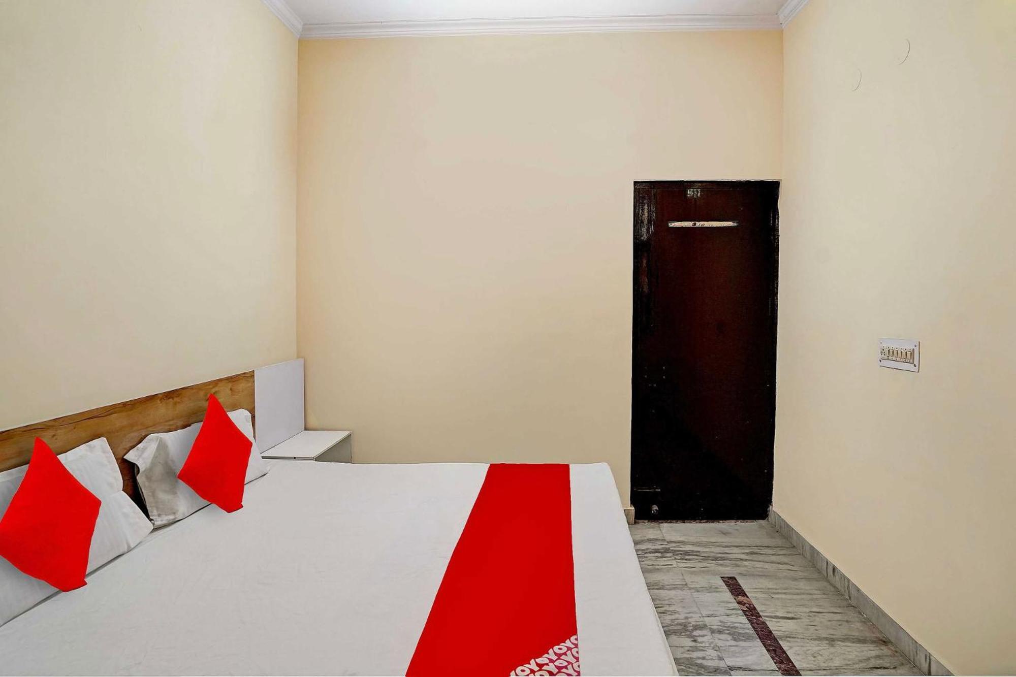 Hotel O 81617 The Pacific Hotel Ghaziabad Ngoại thất bức ảnh