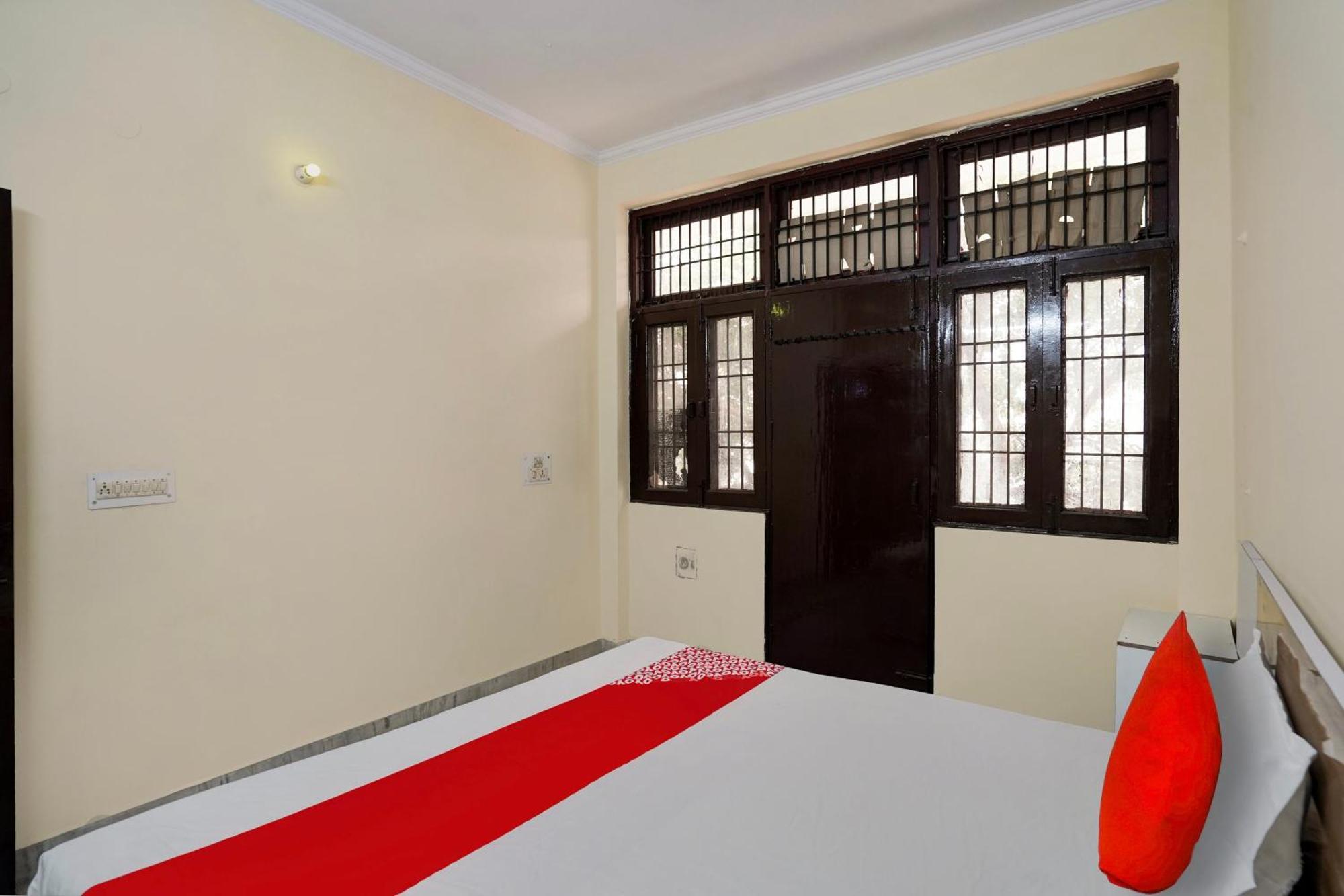 Hotel O 81617 The Pacific Hotel Ghaziabad Ngoại thất bức ảnh