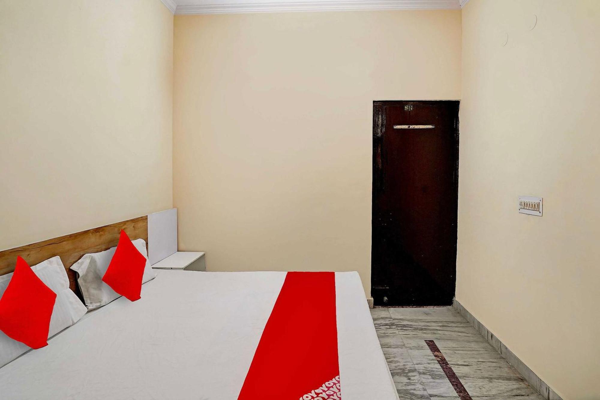 Hotel O 81617 The Pacific Hotel Ghaziabad Ngoại thất bức ảnh
