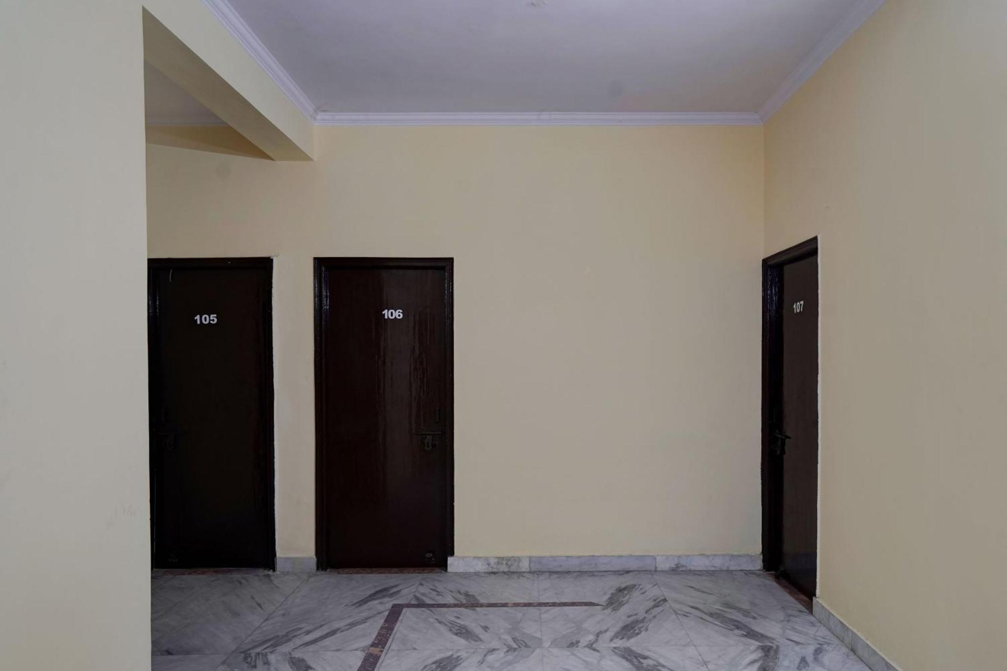 Hotel O 81617 The Pacific Hotel Ghaziabad Ngoại thất bức ảnh